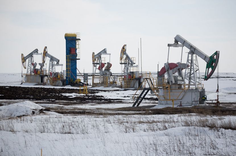روسيا تقلص صادرات النفط لوقف ارتفاع أسعار الوقود محلياً